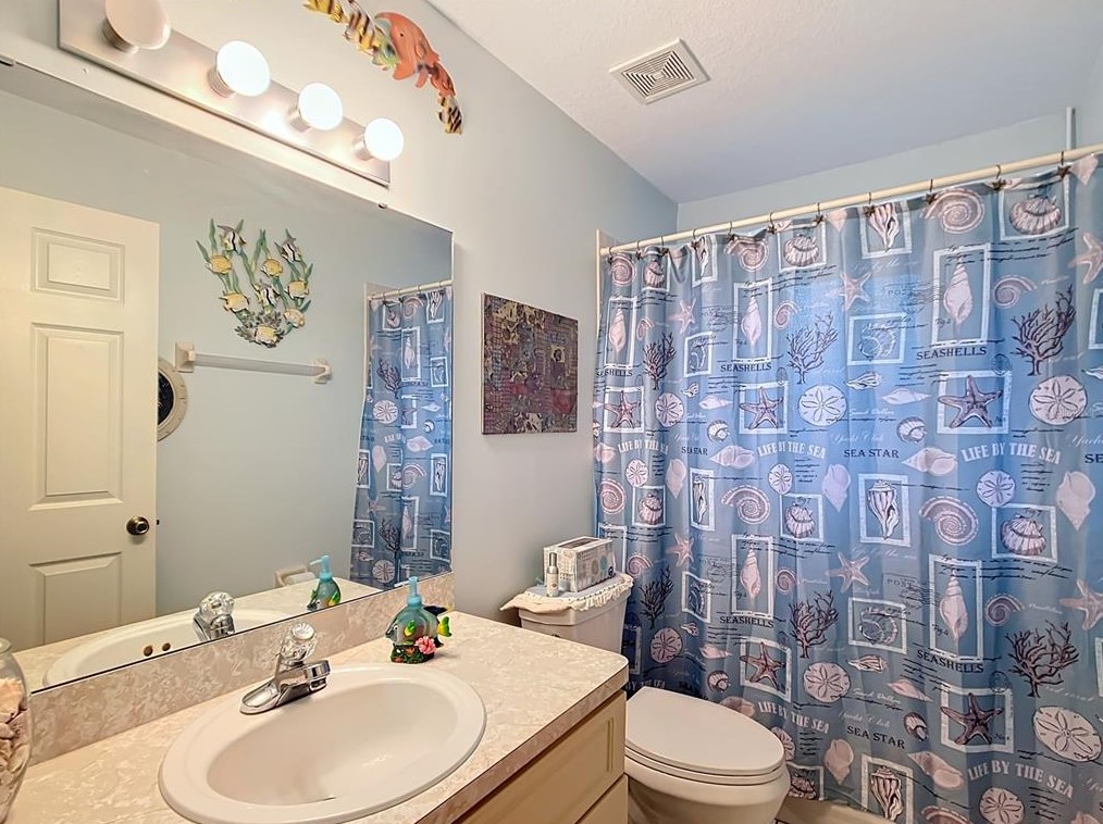 9886 62nd Terrace Rd, Ocala FL  34472-8669 exterior