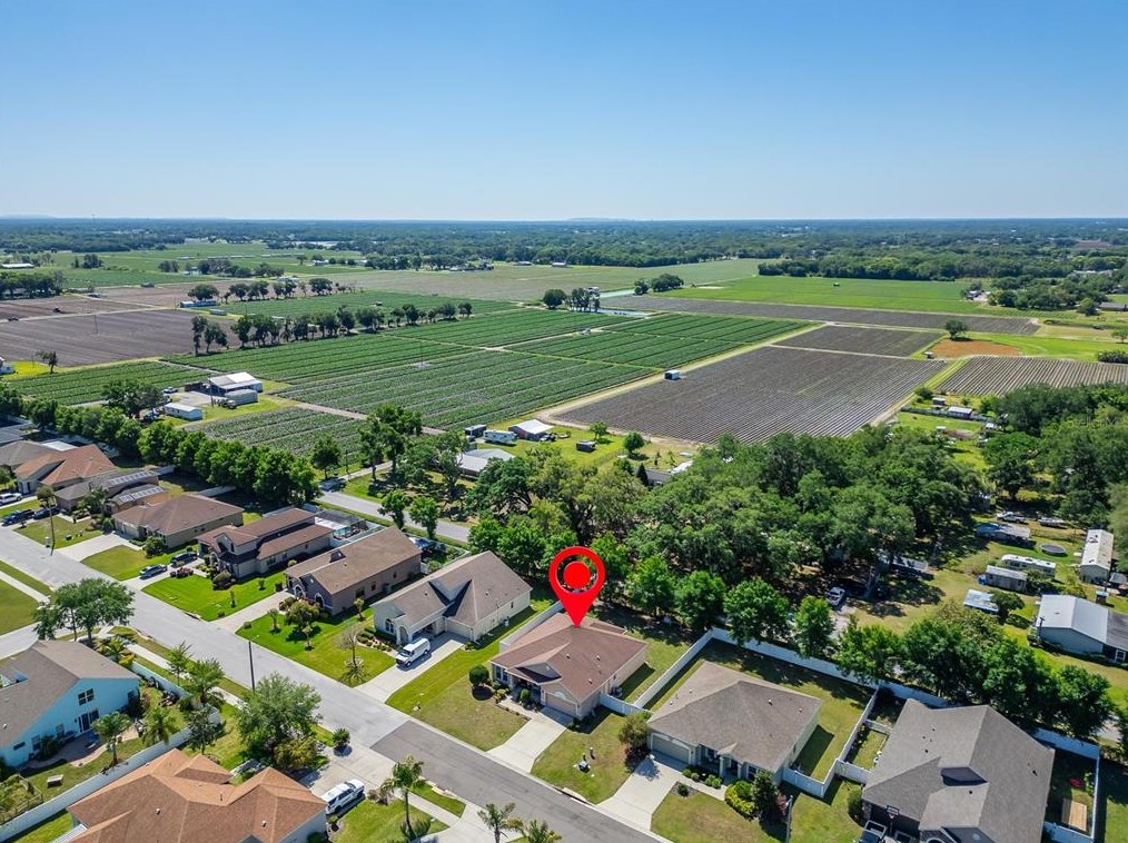 2207 Via Napoli St, Plant City FL  33566-1021 exterior