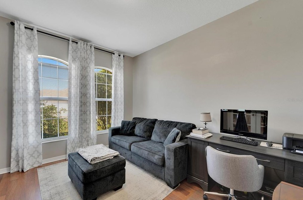 2207 Via Napoli St, Plant City FL  33566-1021 exterior