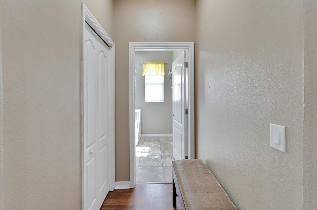 2207 Via Napoli St, Plant City FL  33566-1021 exterior