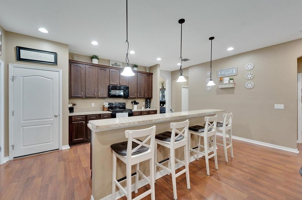 2207 Via Napoli St, Plant City FL  33566-1021 exterior