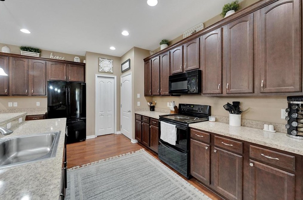 2207 Via Napoli St, Plant City FL  33566-1021 exterior