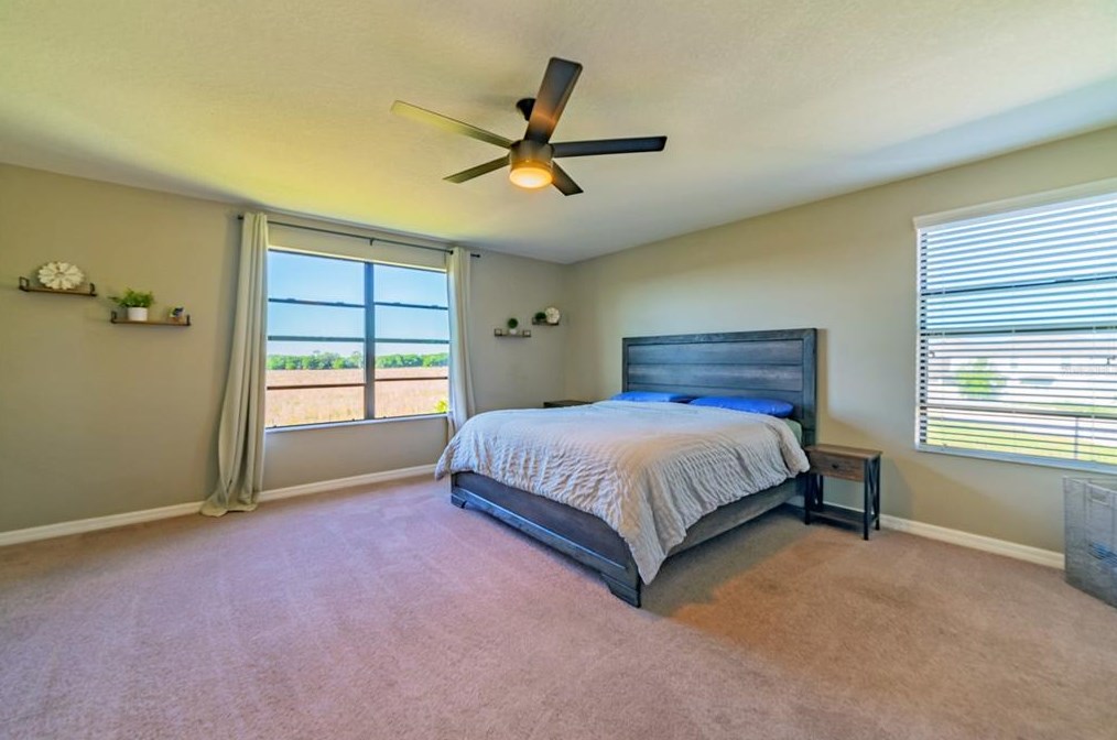 10103 Newminster Loop, Ruskin FL  33573-6727 exterior