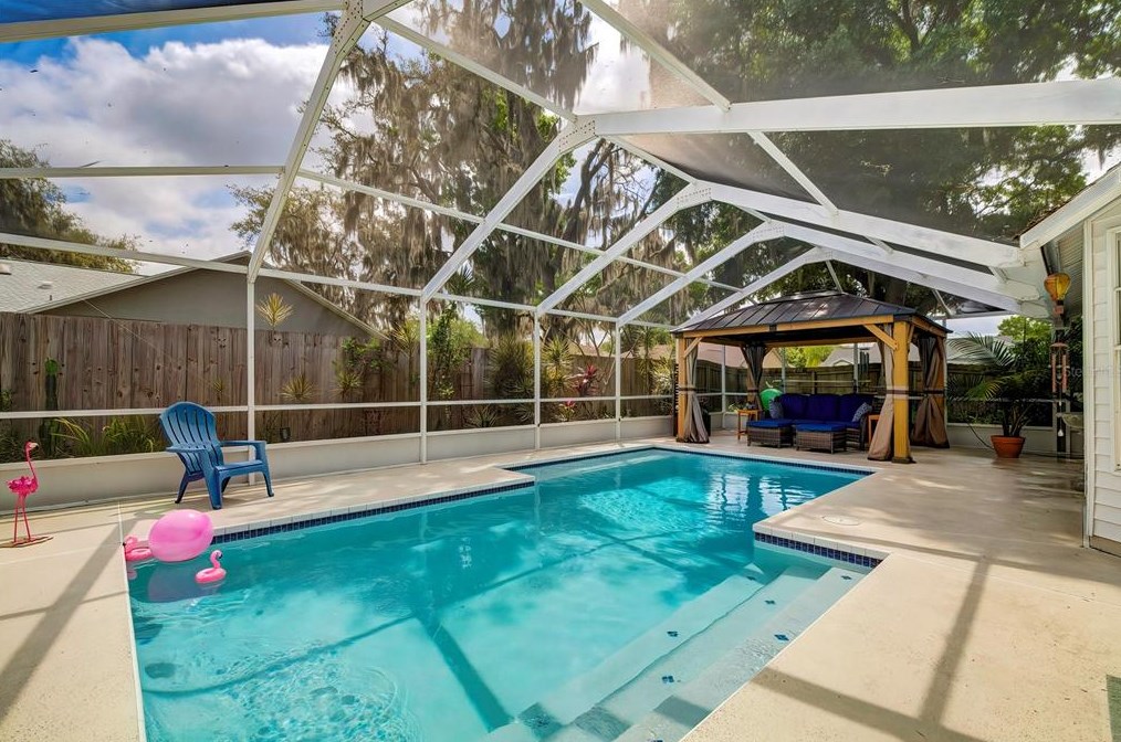 4130 Longfellow Dr, Plant City FL  33566-9526 exterior