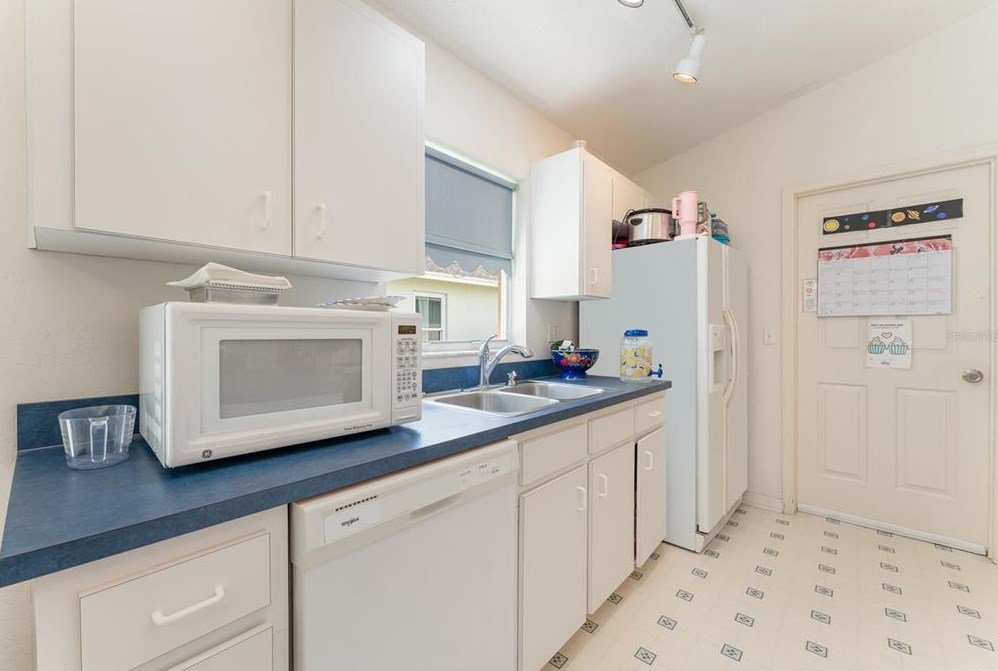 986 Old Cutler Rd, Lake Wales FL  33898-8478 exterior