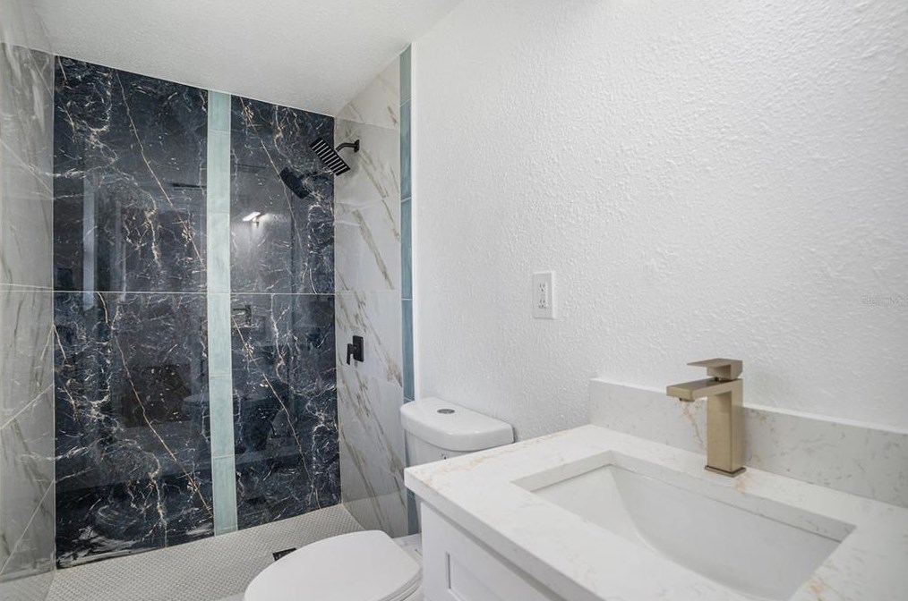 2707 Kirby St, Tampa FL 33614-3355 exterior