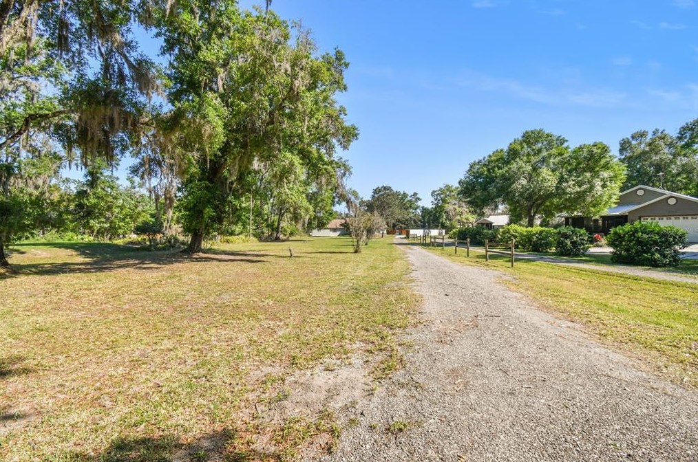 5691 Drexel Rd, Land O Lakes FL  34638-3010 exterior