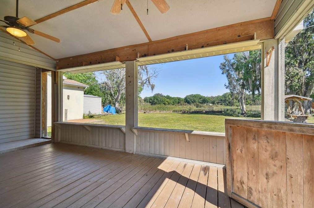 5691 Drexel Rd, Land O Lakes FL  34638-3010 exterior