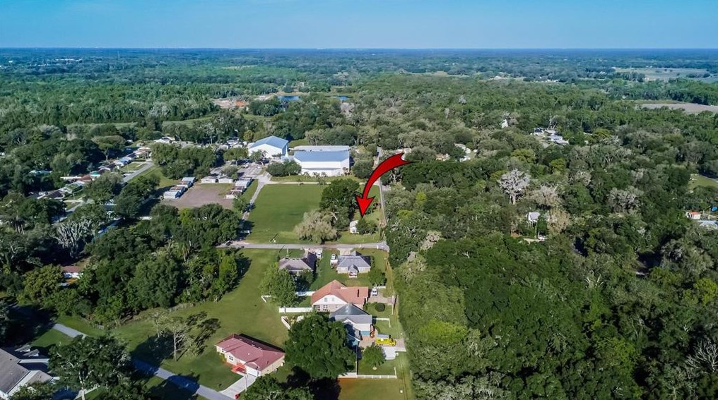 2707 Franklin St, Plant City FL  33563-8947 exterior