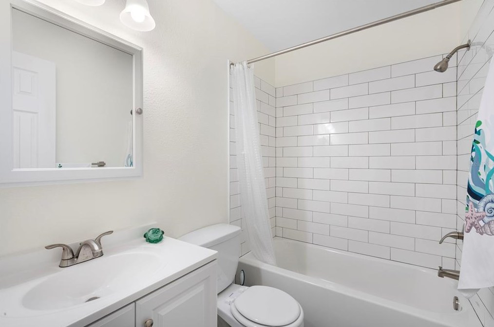 3838 Whitedove Dr, Lakeland FL  33812-4358 exterior