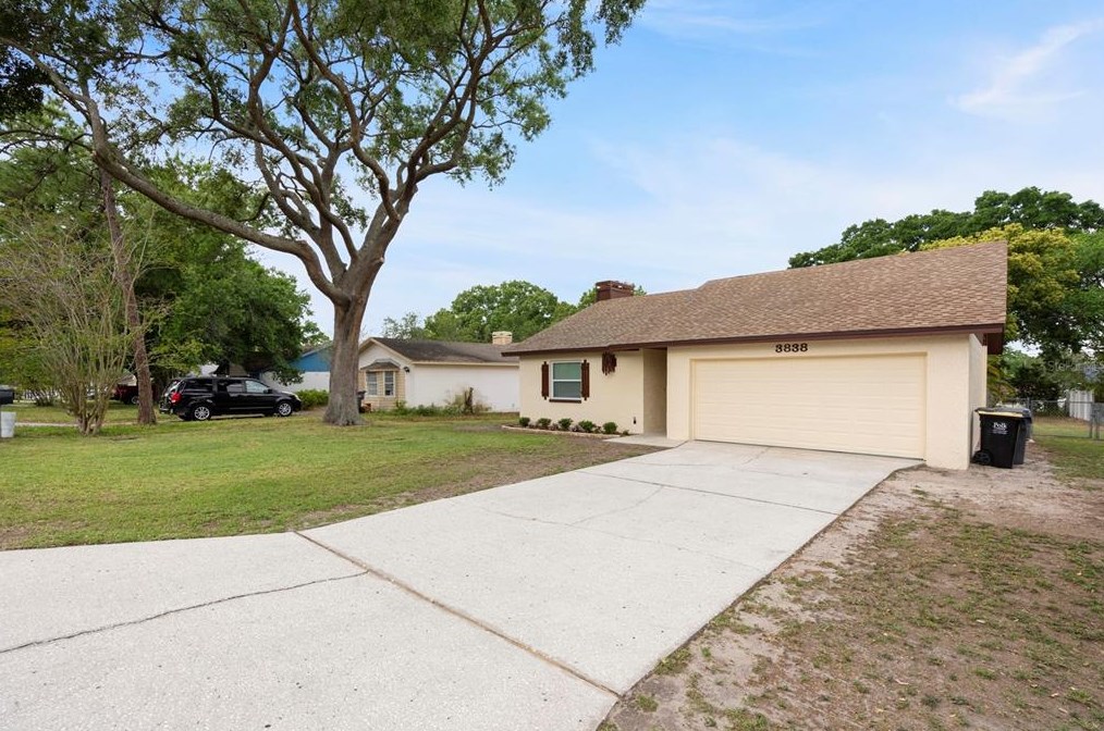 3838 Whitedove Dr, Lakeland FL  33812-4358 exterior