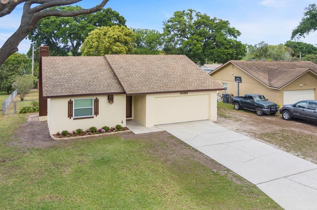 3838 Whitedove Dr, Lakeland FL  33812-4358 exterior