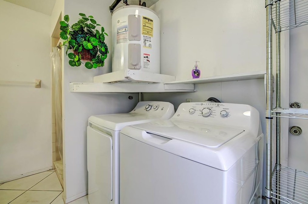 5249 Courtland Rd, Brooksville FL  34608-2326 exterior