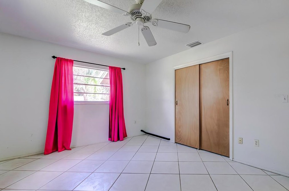 5249 Courtland Rd, Brooksville FL  34608-2326 exterior