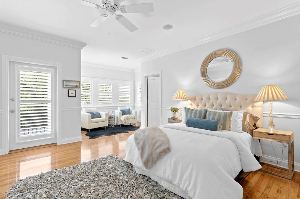 2108 Watrous Ave, Tampa FL  33606-3047 exterior