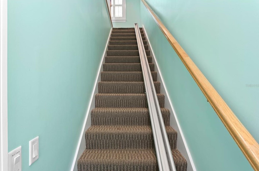 2108 Watrous Ave, Tampa FL  33606-3047 exterior