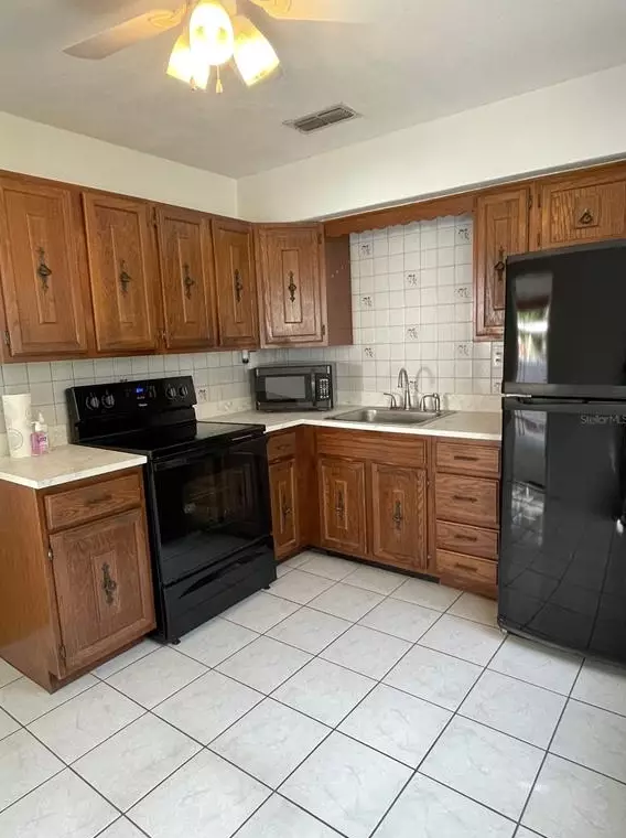 7216 James St, Port Richey FL  34668-1420 exterior