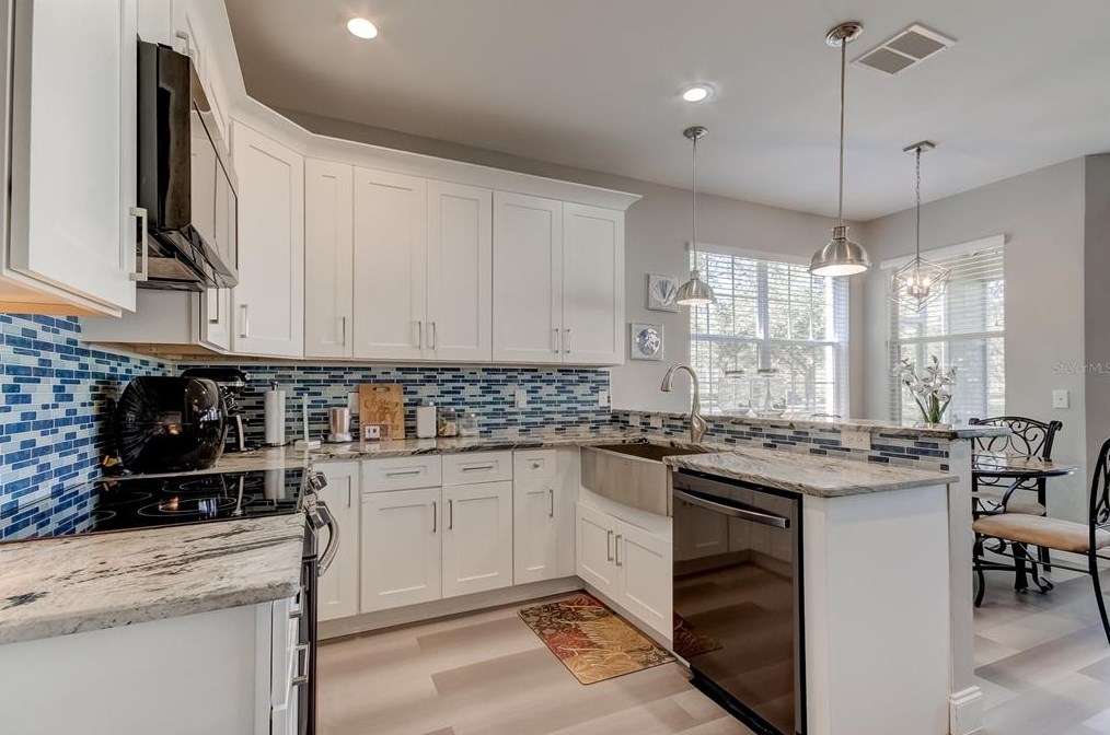 10302 Stone Moss Ave, Tampa FL 33647-3533 exterior