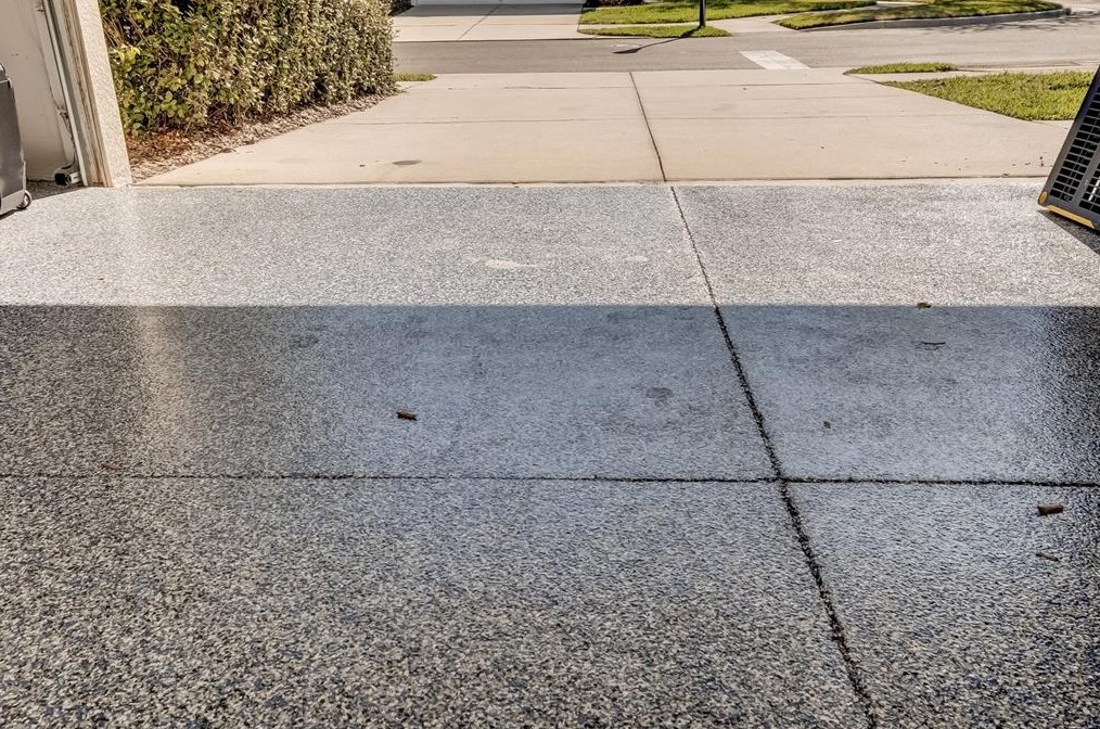 10302 Stone Moss Ave, Tampa FL 33647-3533 exterior