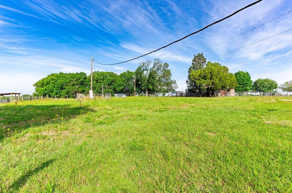 14748 Matt Barthle Rd, Dade City FL  33525-7332 exterior