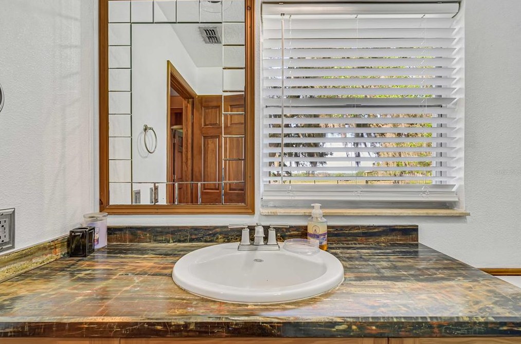 14748 Matt Barthle Rd, Dade City FL  33525-7332 exterior