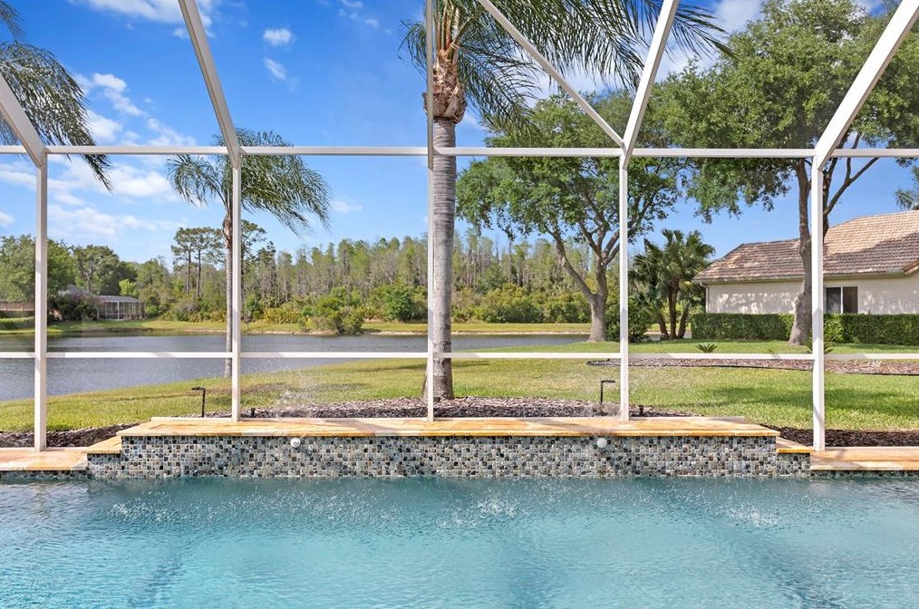 17922 Arbor Haven Dr, Tampa FL  33647-2917 exterior