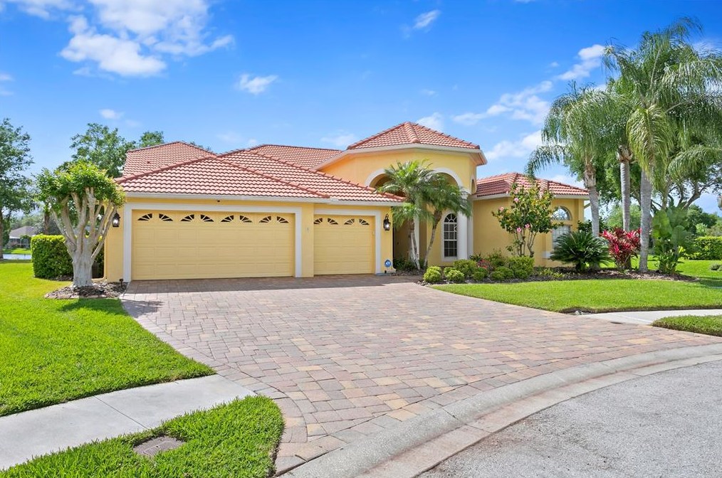 17922 Arbor Haven Dr, Tampa FL  33647-2917 exterior