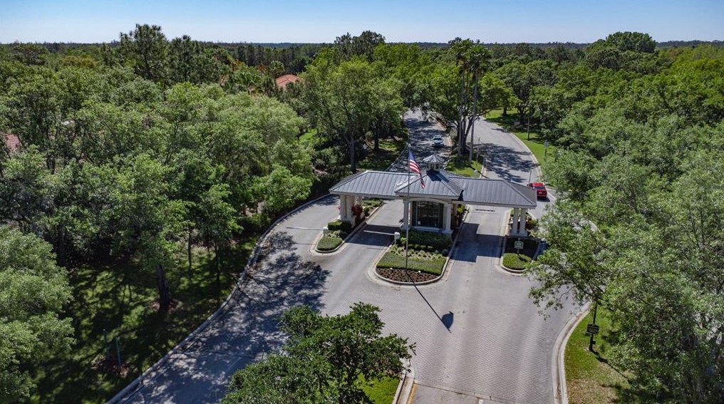 17922 Arbor Haven Dr, Tampa FL  33647-2917 exterior