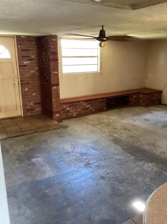 4521 Minnehaha St, Tampa FL 33604-5736 exterior