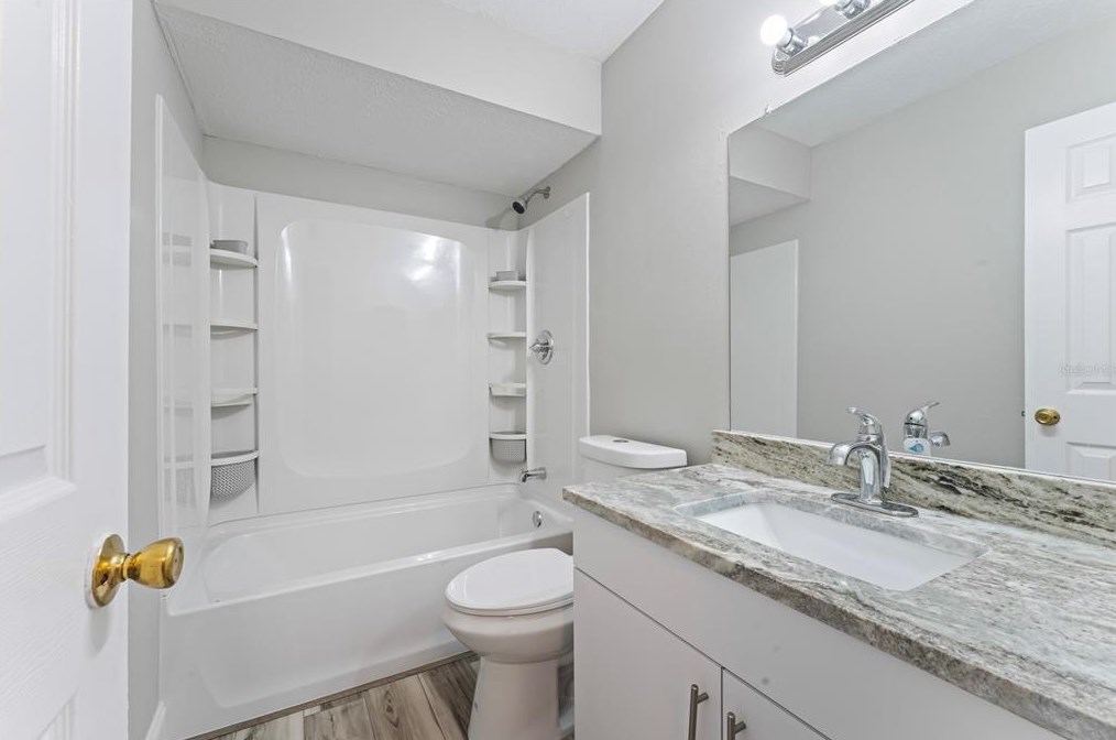 6311 Roberts Ave, Tampa FL 33616-2649 exterior