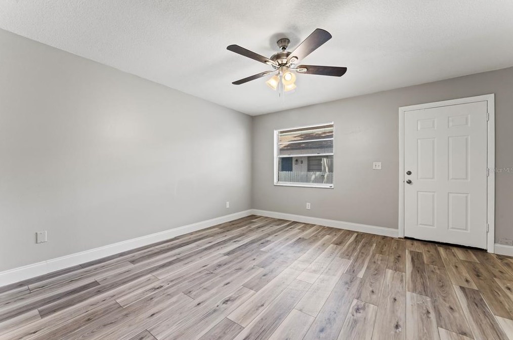 6311 Roberts Ave, Tampa FL 33616-2649 exterior