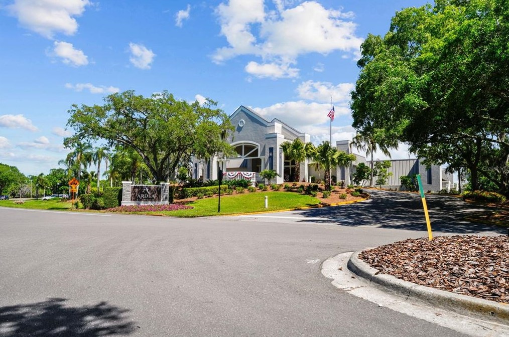 430 Cypress Creek Cir, Oldsmar FL  34677-2009 exterior