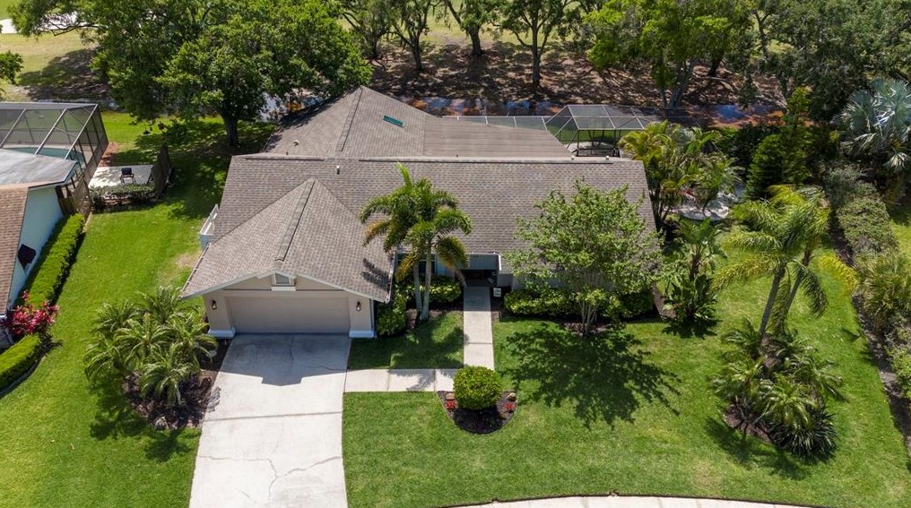 430 Cypress Creek Cir, Oldsmar FL  34677-2009 exterior