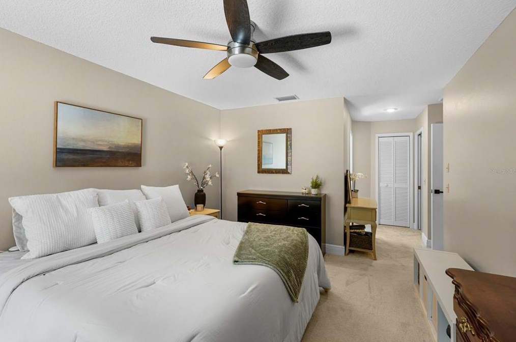 430 Cypress Creek Cir, Oldsmar FL  34677-2009 exterior