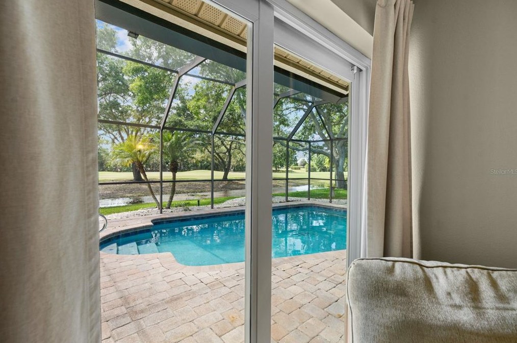 430 Cypress Creek Cir, Oldsmar FL  34677-2009 exterior