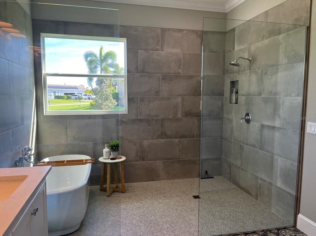 507 165th St, Bradenton FL  34212-3049 exterior