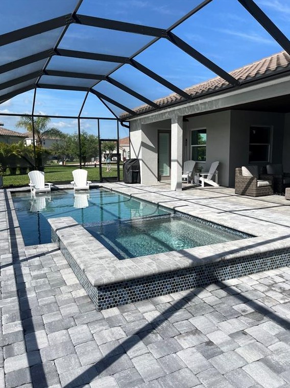507 165th St, Bradenton FL  34212-3049 exterior