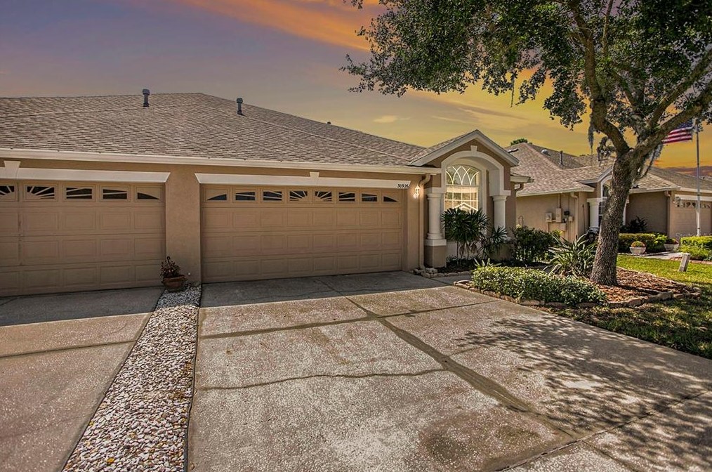 30926 Prout Ct, Zephyrhills FL  33543-3903 exterior