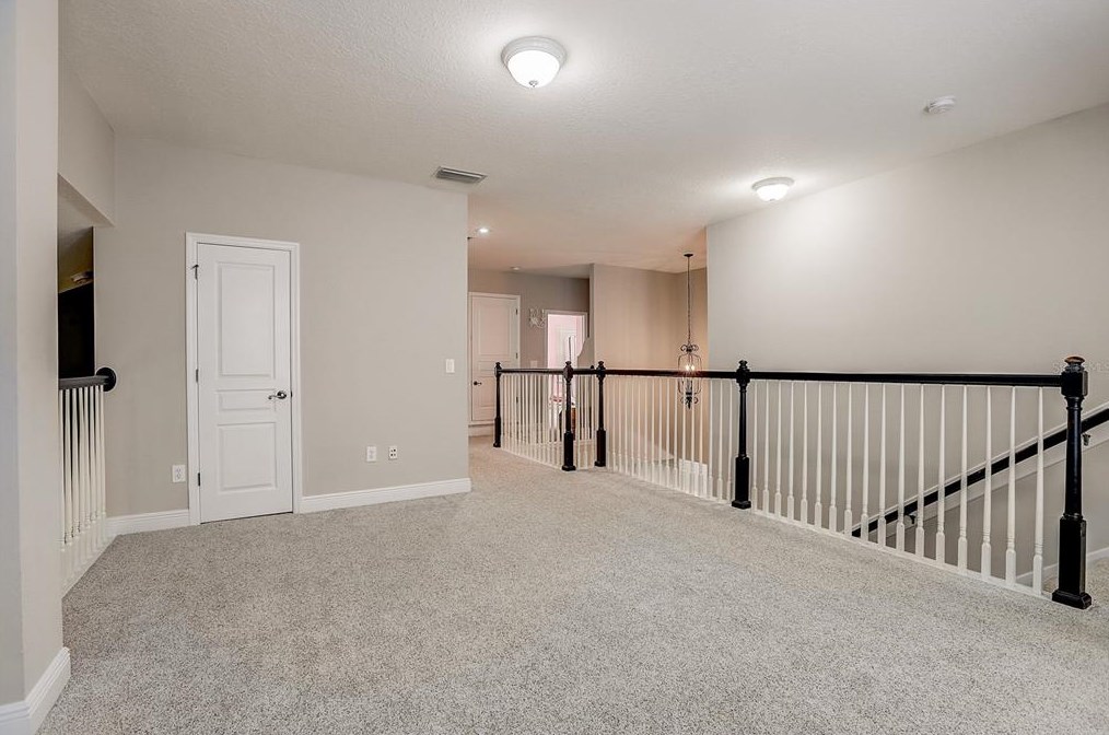 5933 Fishhawk Crossing Blvd, Lithia FL  33547-5885 exterior