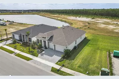 389 Mosaic Boulevard, Daytona Beach, FL 32124 - Photo 3