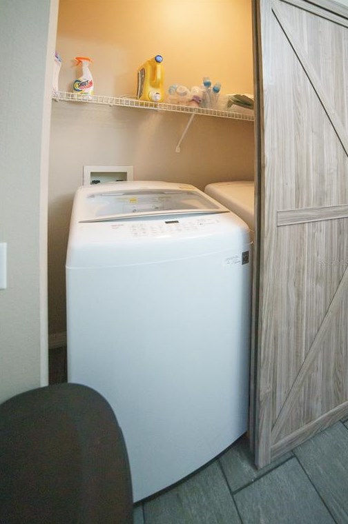 5941 Bayside Key Dr, Tampa FL  33615-4282 exterior