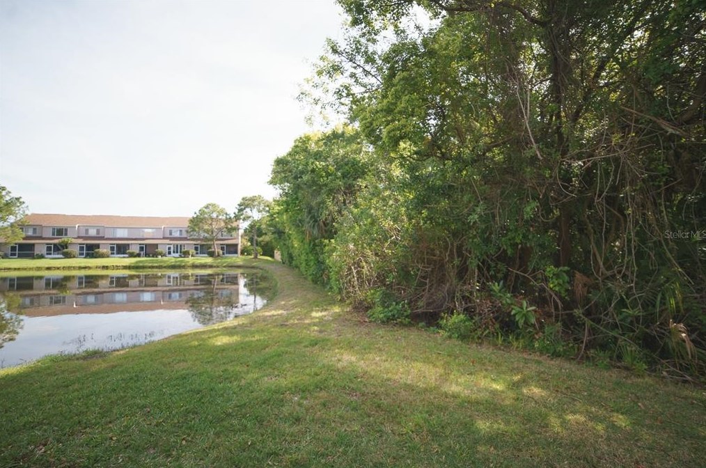 5941 Bayside Key Dr, Tampa FL  33615-4282 exterior