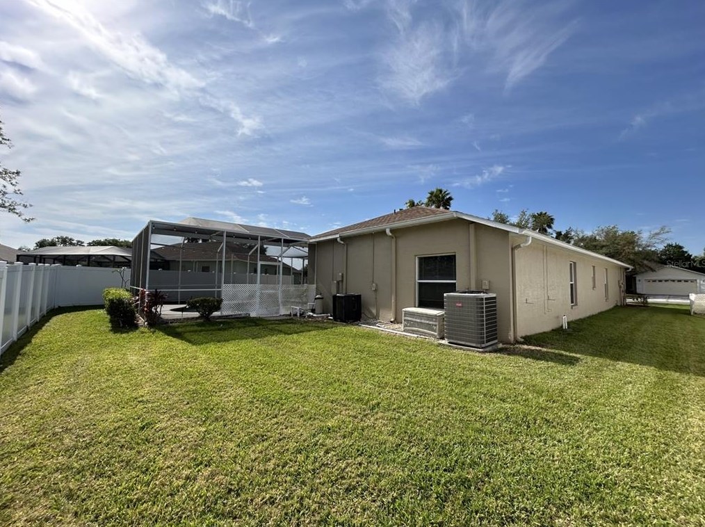 25221 Conestoga Dr, Land O Lakes FL  34639-9524 exterior