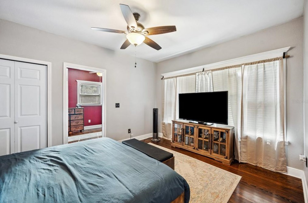 240 Parkwood Ave, Bartow FL  33830-4250 exterior