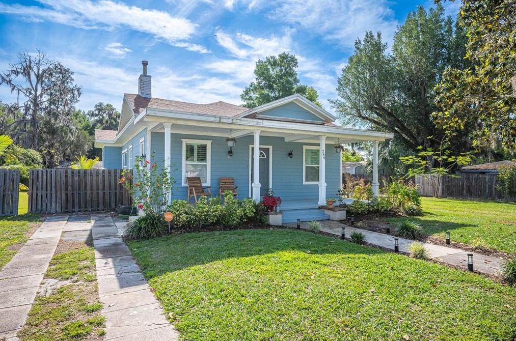 240 Parkwood Ave, Bartow FL  33830-4250 exterior