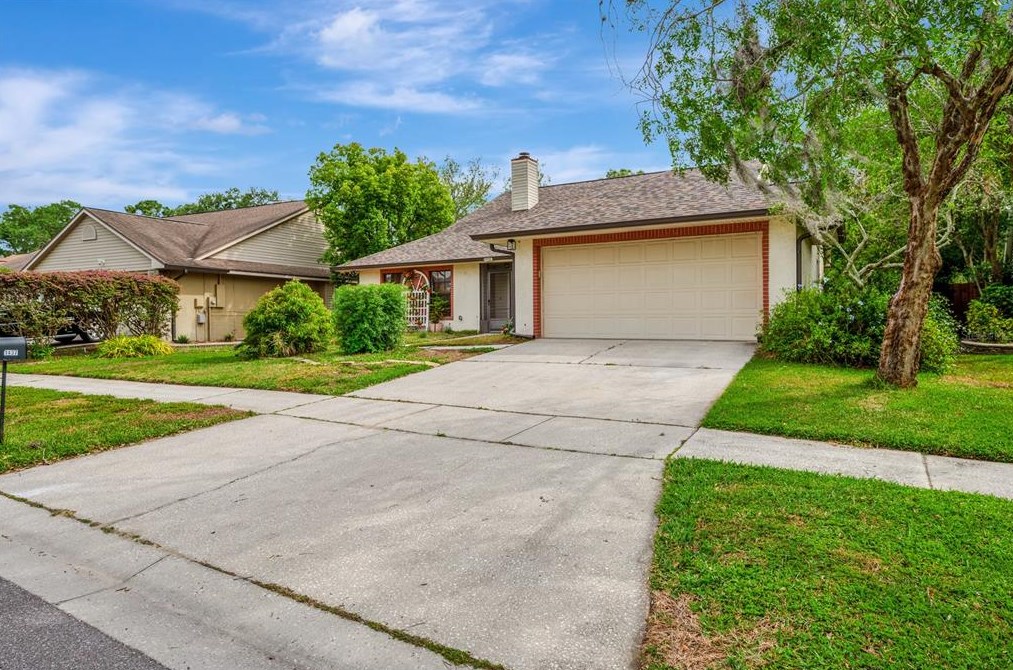 1437 Shell Flower Dr, Brandon FL  33511-8370 exterior