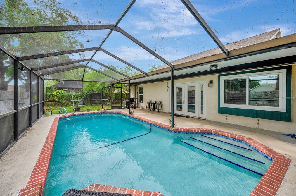 1437 Shell Flower Dr, Brandon FL  33511-8370 exterior