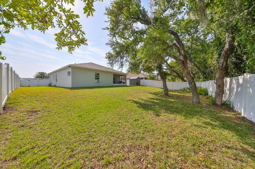 10628 Carloway Hl Dr, Wimauma FL  33598-6130 exterior