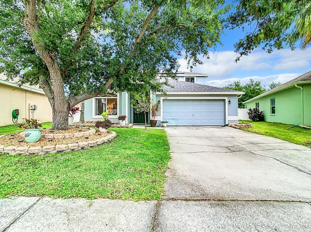 5500 Passing Pne Ln, Zephyrhills FL 33541-9620 exterior