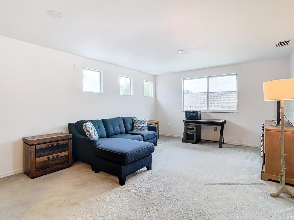 5500 Passing Pne Ln, Zephyrhills FL 33541-9620 exterior